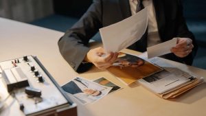 How Do You Choose the Right Private Investigator in London