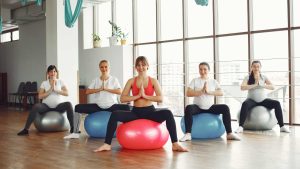 How to Choose Between Luxury and Affordable Yoga Studios in London
