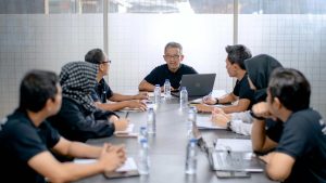 What are the key trends among information technology companies in London today