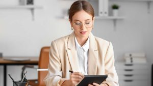 How to Choose the Right HR Recruitment Partner in the UK