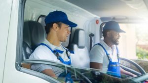 Why Choose Local Removal Companies Over National Movers