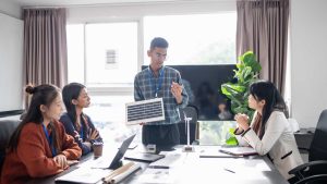 Why Should Londoners Consider Switching to Solar Energy