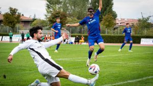 How Can Businesses Collaborate with London Sports Companies