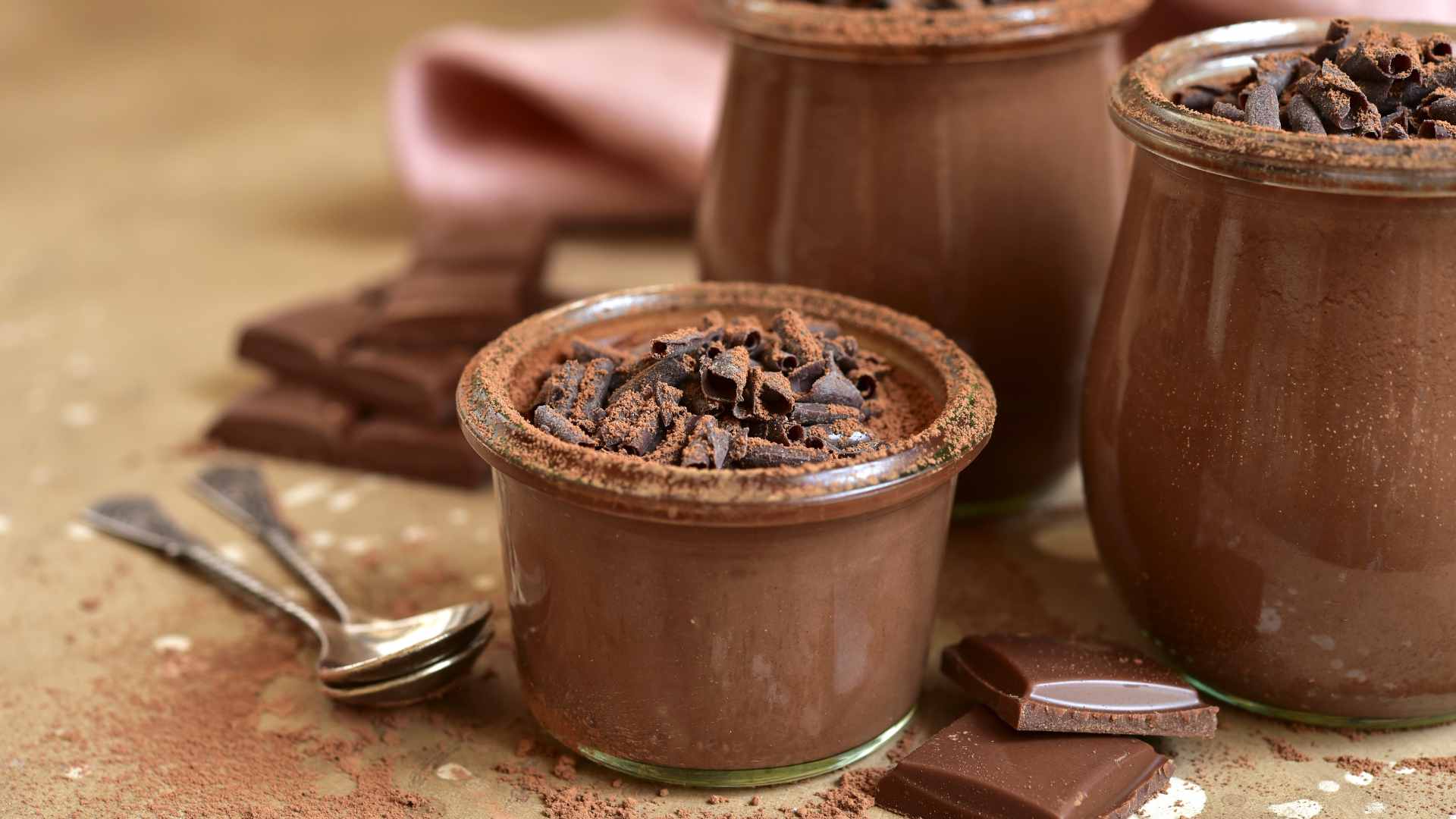 What Are the Best Dessert Delivery and Takeaway Options