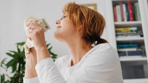 Why Do People in London Choose Payday Loans Over Other Options