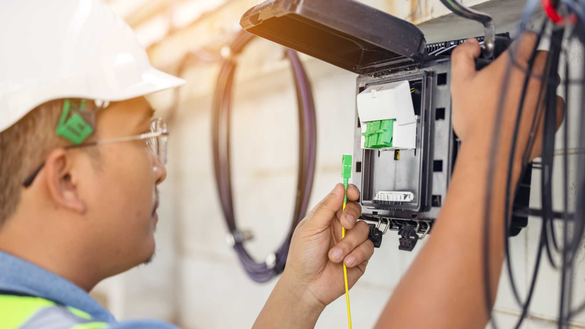 What Should You Know Before Switching Broadband Providers