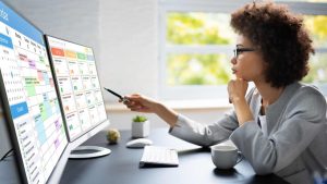 How Can Small Companies in London Implement HR Software Effectively