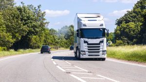 Why Should Businesses Choose Local Trucking Companies in London