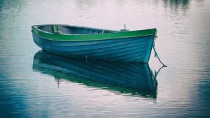 Are These London Boat Movers Licensed and Insured