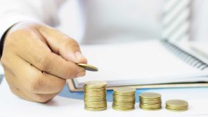 Why Should Investors Consider Dividend Yield When Choosing UK Stocks