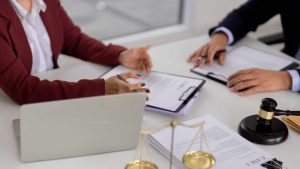 How Much Should You Expect to Pay for Corporate Legal Advice in London