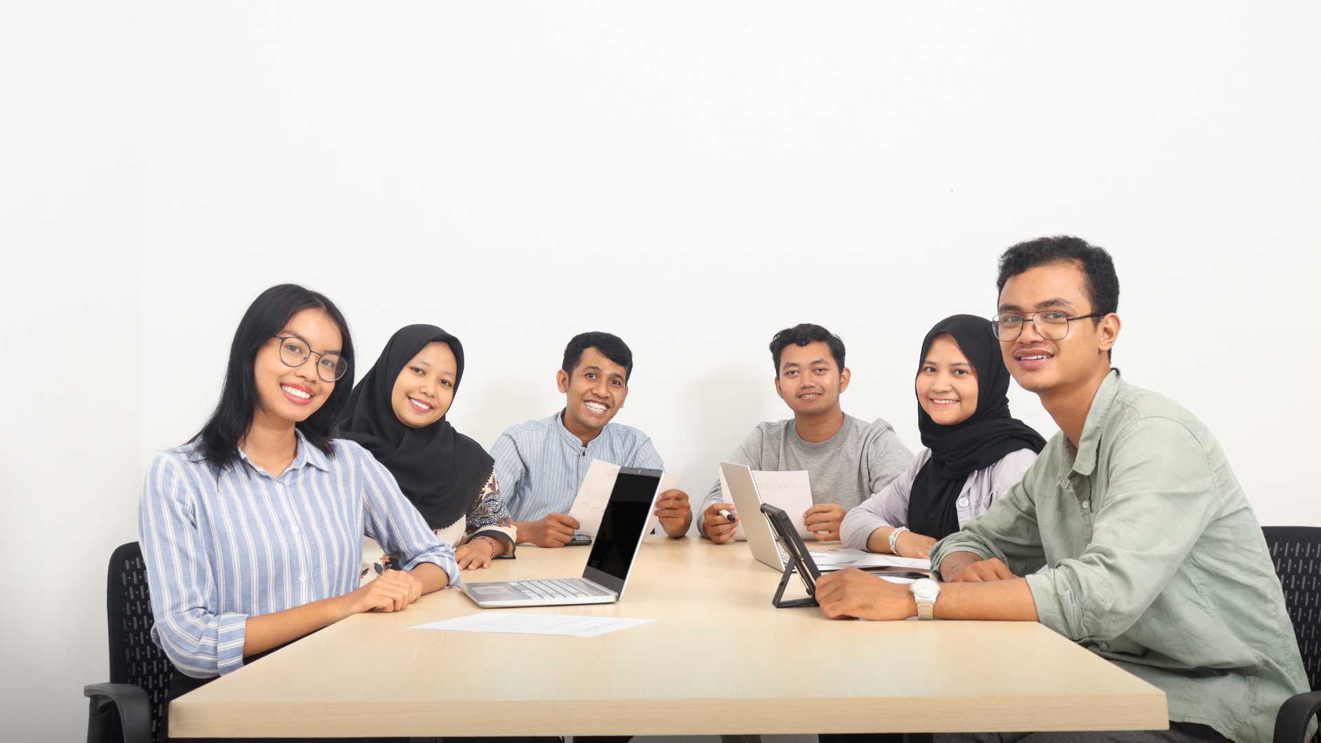 Why Is Team Building Essential for Businesses in London