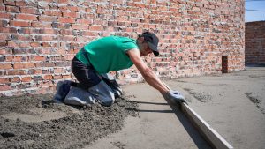 How to Request a Screeding Quote in London