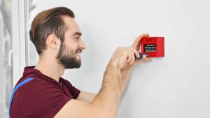 Why Is Choosing the Right Fire Alarm Company Critical in London