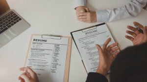 How Can Job Seekers Choose the Right Resume Writing Company for Their Needs