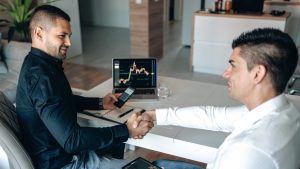 How Do International Trading Companies in London Support the UK Economy